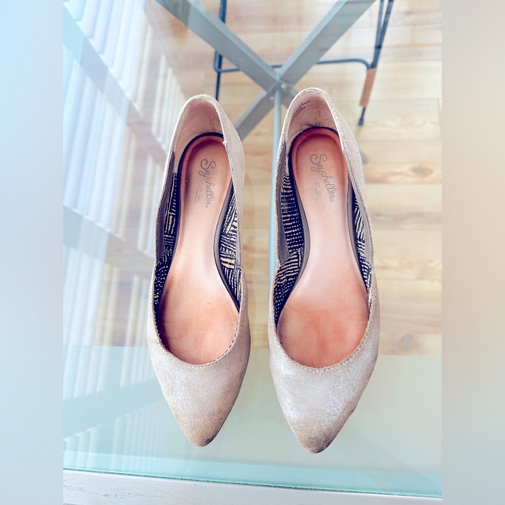 Seychelles Women's Flats Size 8 Slip On Shoe Pointed Silver Metallic